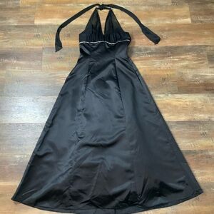 Urban Girl Nites Black Satin Halter Dress Gown Size 9/10 Prom Homecoming